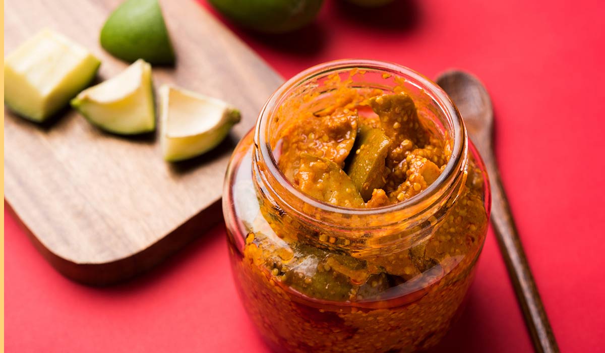 روغنی که ترشی شما را جادویی میکند!طرز تهیه روغن ترشی انبه 48 طرز تهیه روغن ترشی انبه