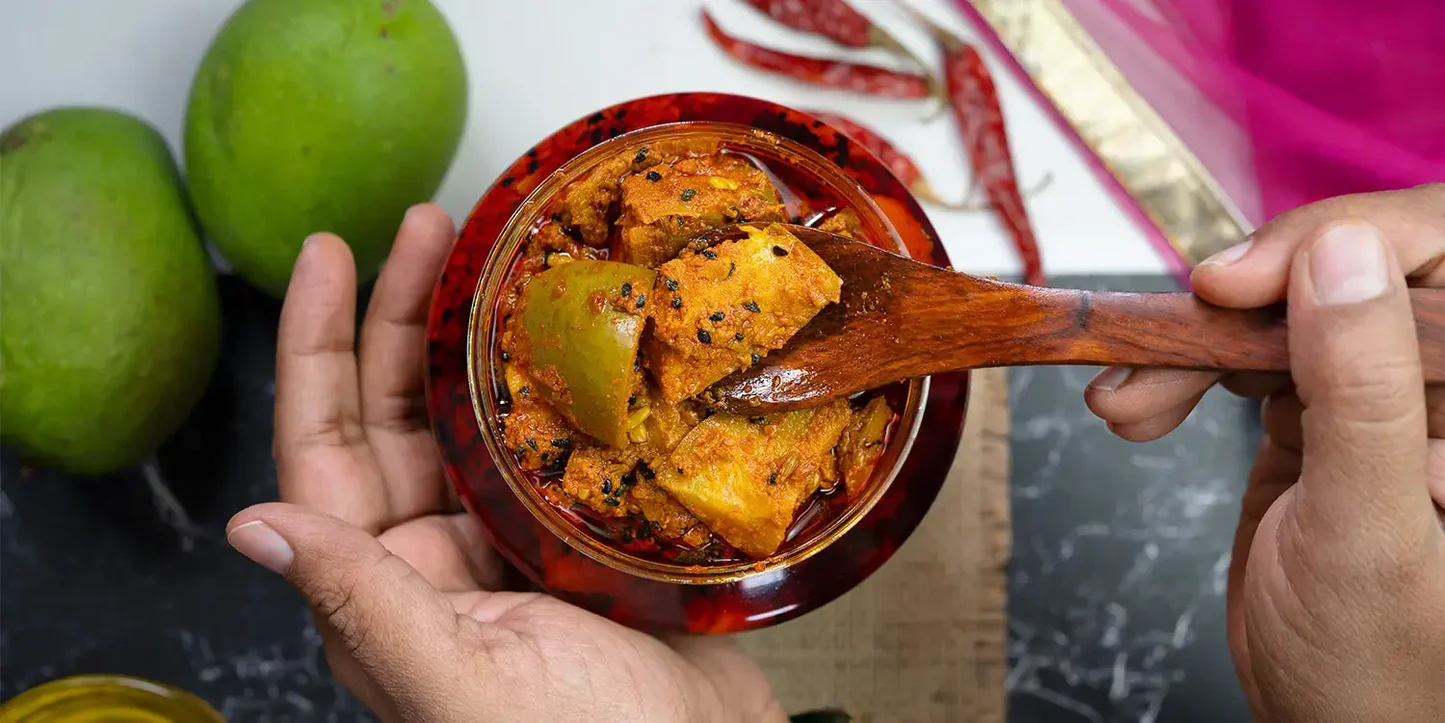 انواع ترشی انبه بندری: نماد اصالت و طعم جنوب ایران