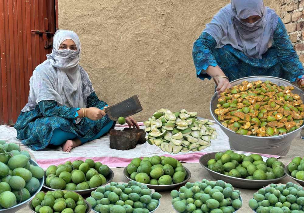 ترشی انبه مخصوص کدام شهر است