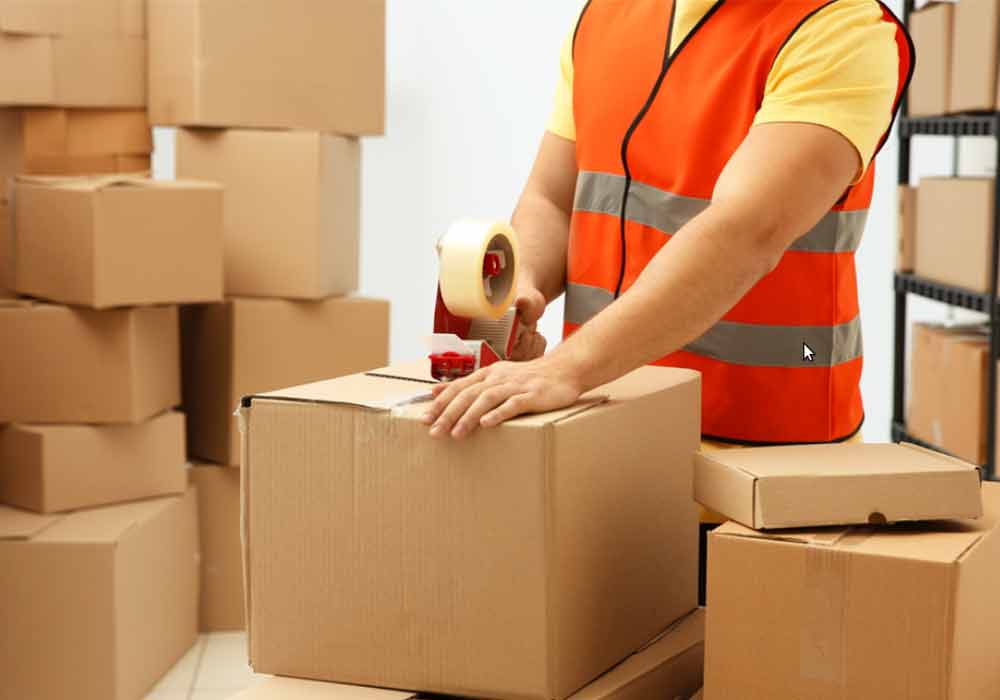 بسته‌بندی ترشی انبه برای ارسال